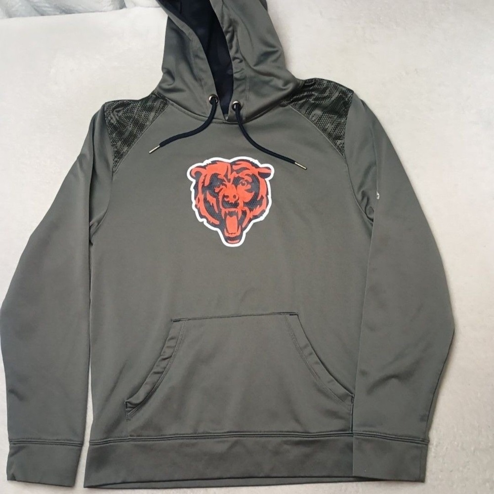 Chicago Bears Sweatshirt Hoodie Mens M Gray NFL Football Majestic ThermaBase